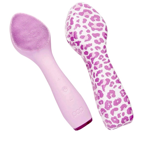 Pop Sonic Other - Pop Sonic Spade Face & Neck Beauty Device & Case Set - Cleanse Infuse Massage